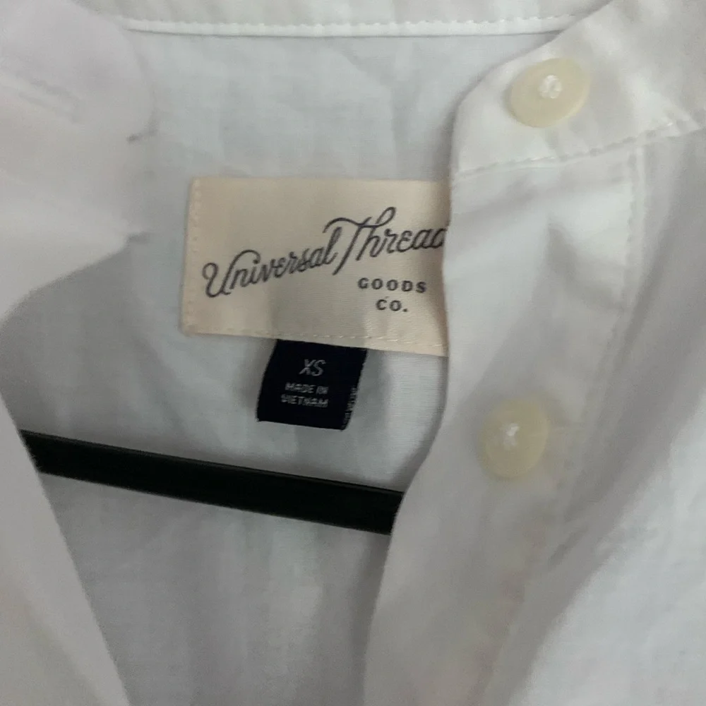 Universal Thread Top - Picture 2 of 4